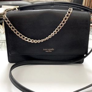 Kate spade Carson Crossbody handbag with silver chain.
